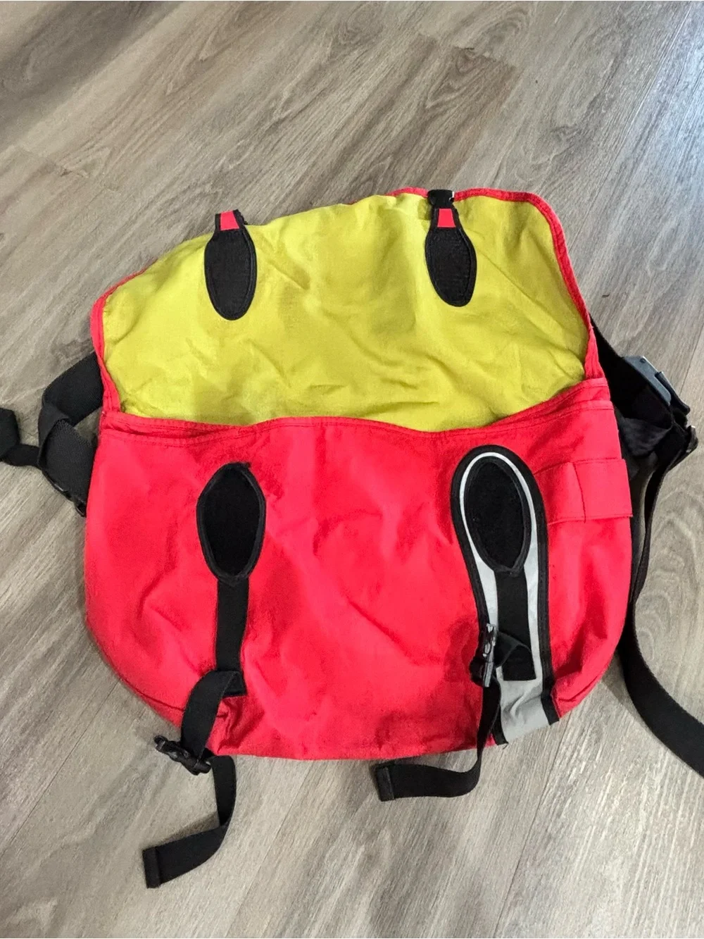 Vintage BAGMAN Red Black Reflective Waist Bag Messenger Bag 19” X 13” X 7”
